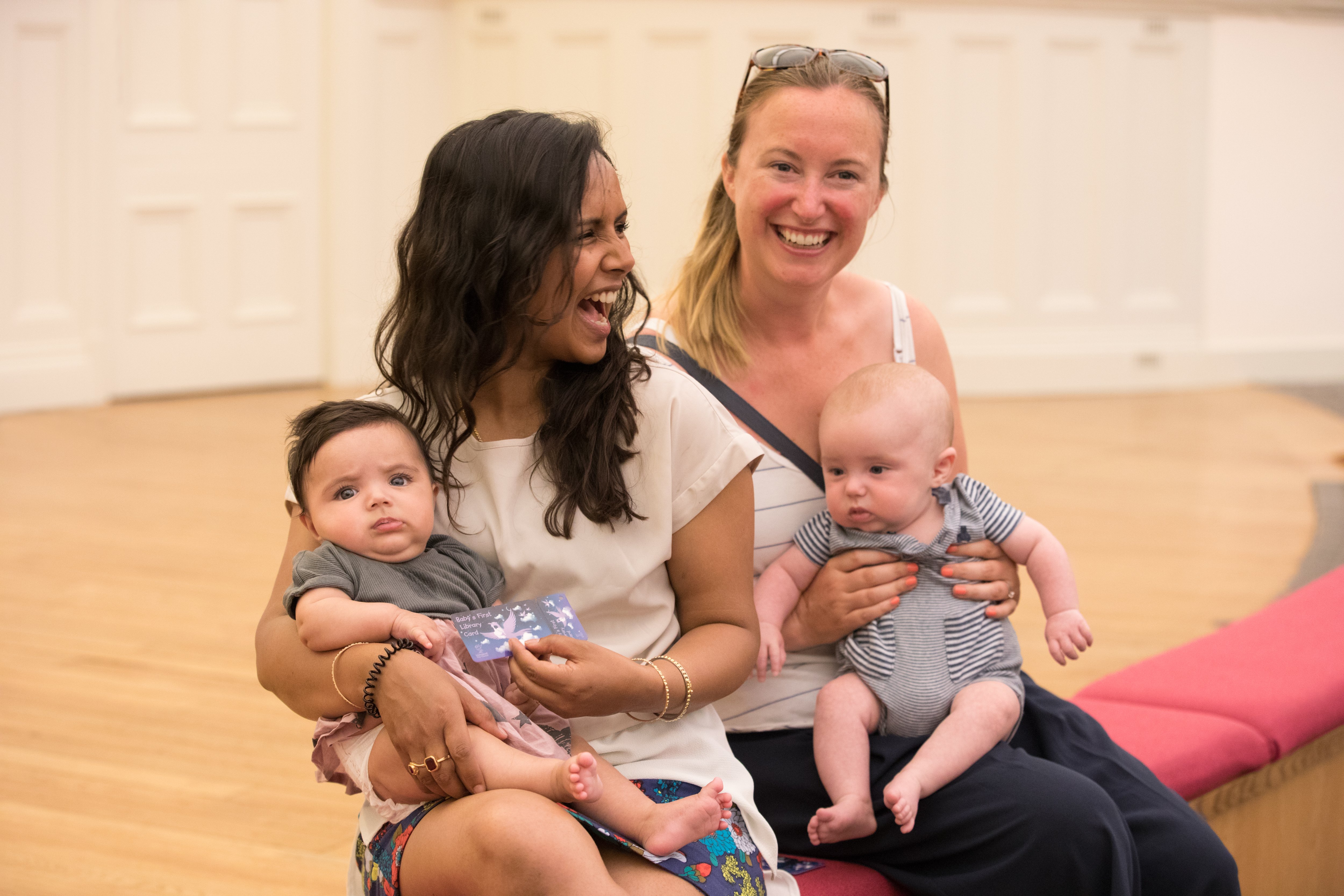 836A6049 Editvery Happy Mums